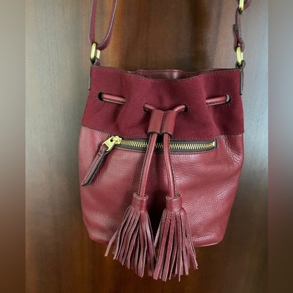FOSSIL Jules Mini Leather Tassel Drawstring Shoulder/Crossbody Bag Burgundy - Picture 1 of 9